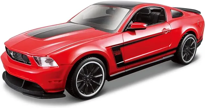 Maisto AL 2012 Ford Mustang Boss 302 Kit Diecast Vehicle, Scale 1:24