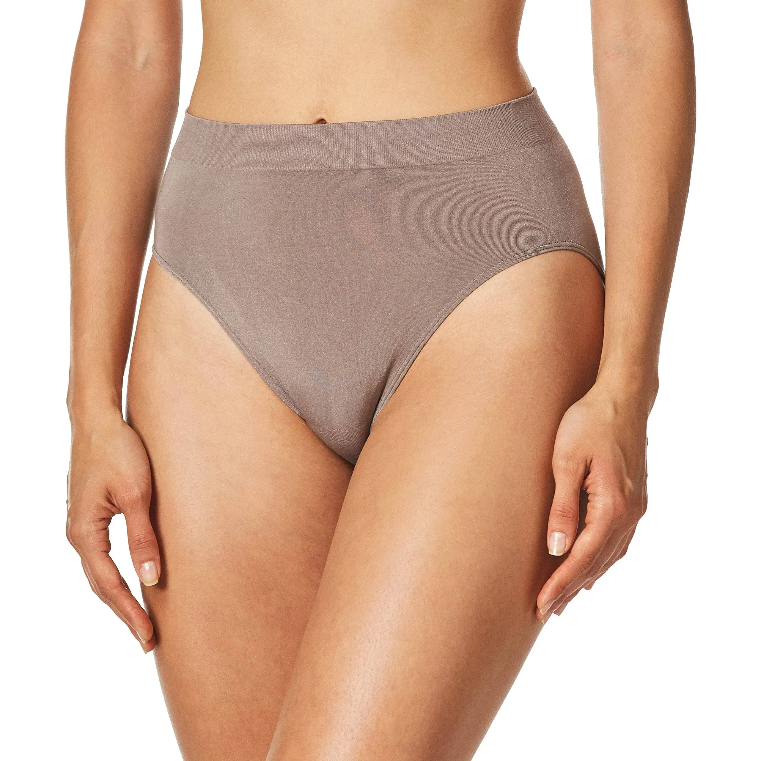 Wacoal B-Smooth Seamless Hi-Cut Brief (More colors available) - 834175