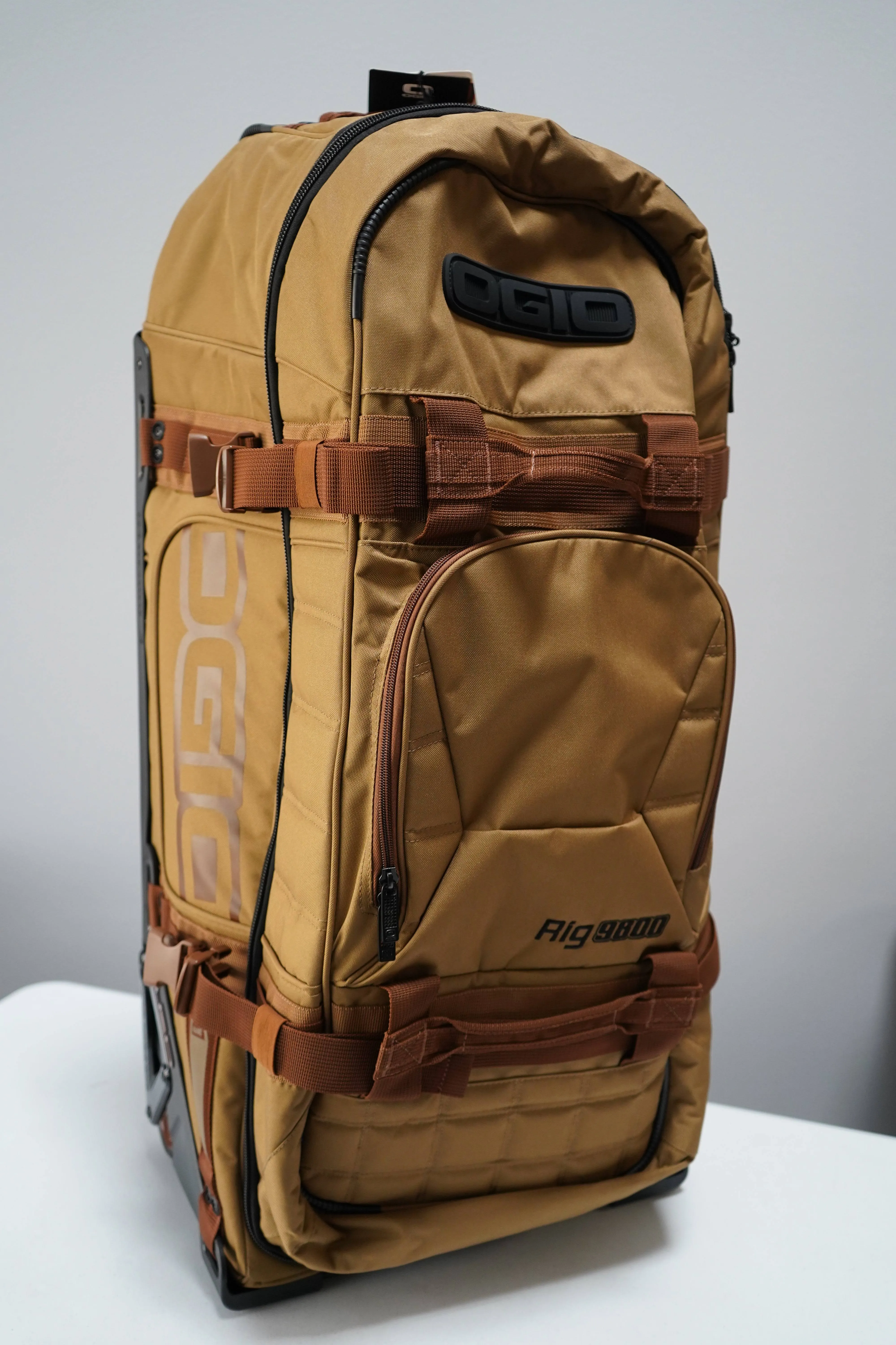 OGIO Rig 9800 Wheeled Gear Bag Coyote