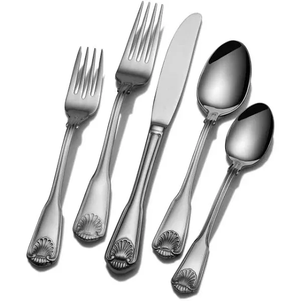 Towle Cont. London Shell 18/10 45-Piece Flatware Set