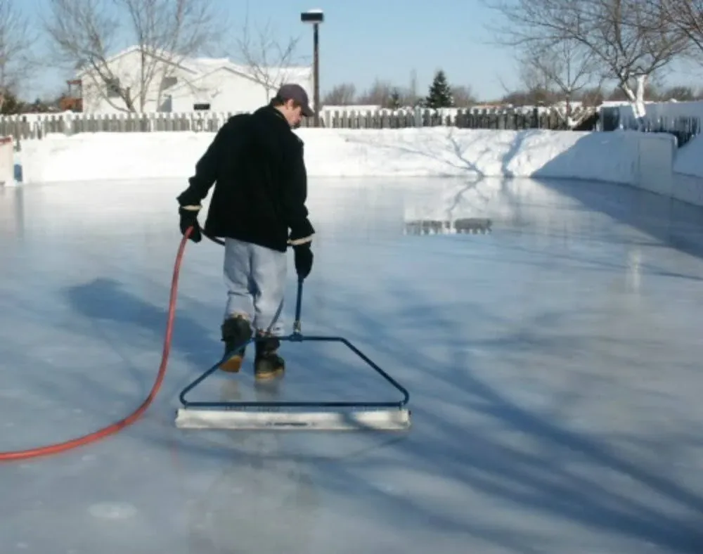 32-Inch Wide Ice Skating Rink Portable Re-surfacer