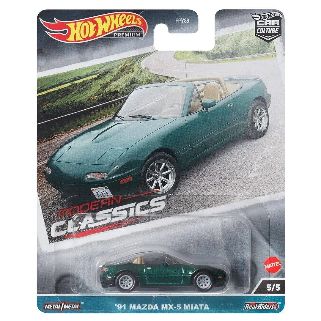 Hot Wheels 1:64 &#039;91 Mazda MX-5 Miata Green - 2023 Car Culture Modern Classics